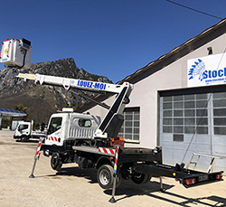 Camion nacelle 18 mètres