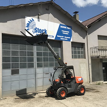 Télescopique 4 m AUSA T 144 H X4